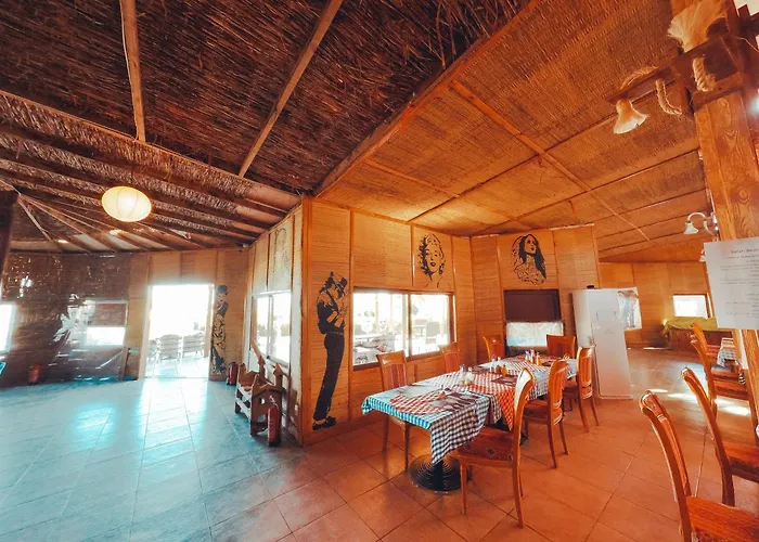 Safari Kamp alanı *